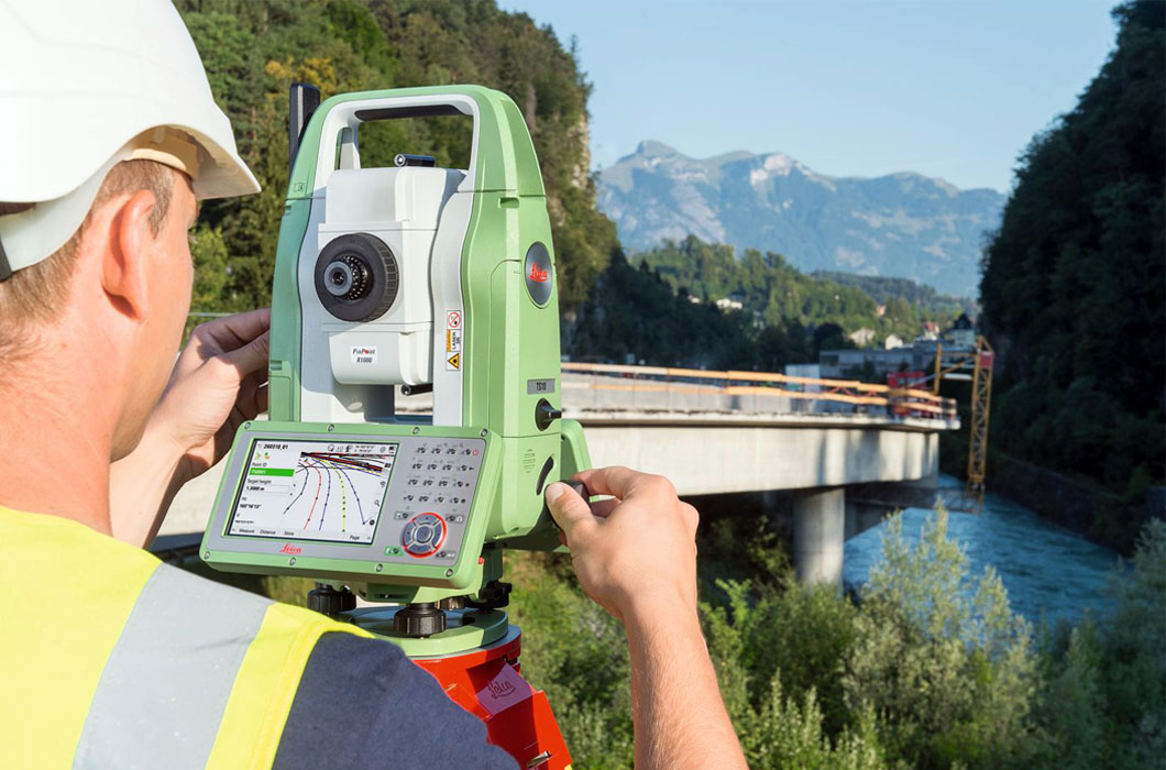 Topografía y vialidad